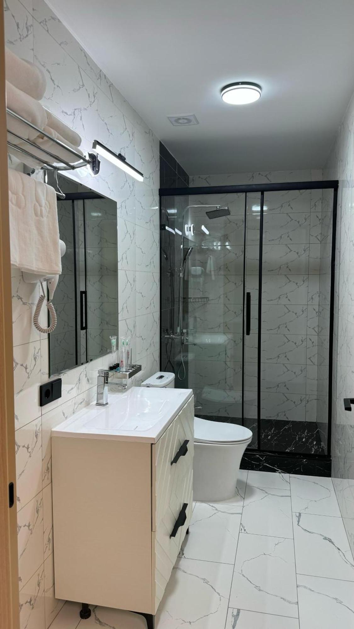 Sem Brand Hotel Turkistan ภายนอก รูปภาพ