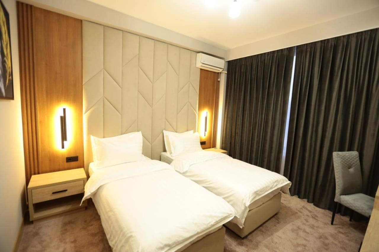 Sem Brand Hotel Turkistan ภายนอก รูปภาพ